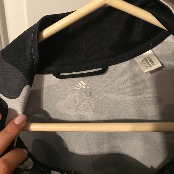 Adidas Zip Up - Picture 5 of 5